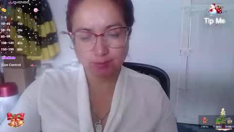 Snapshot of lilith_camp chatting on 01.13.25 Laura lopez online show from 01.13.25