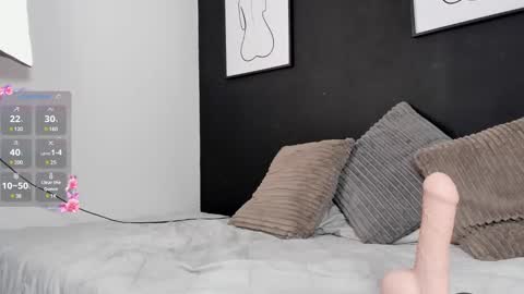 Lili  online show from 03.10.25