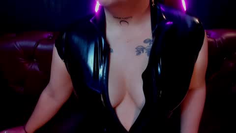 Lilith online show from 12.24.24