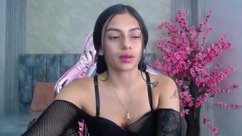 Snapshot of lilith_petit_sub chatting on 01.24.25 Lilith  online show from 01.24.25