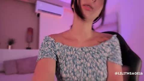 lilith_sage_ online show from 11.06.25