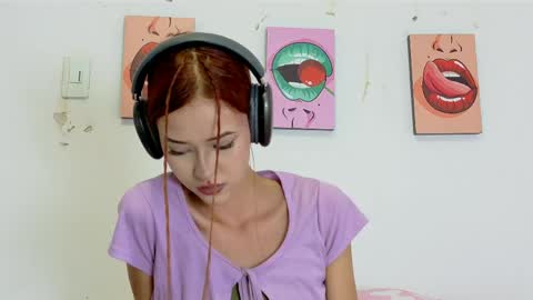 Snapshot of lilith_skinny1 chatting on 05.10.26 Lilith online show from 05.10.26