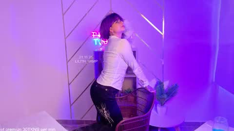 LILITH 200 LIKES   Thursday Clown Costume M online show from 11.21.25