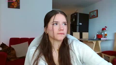 Abril  online show from 12.05.25