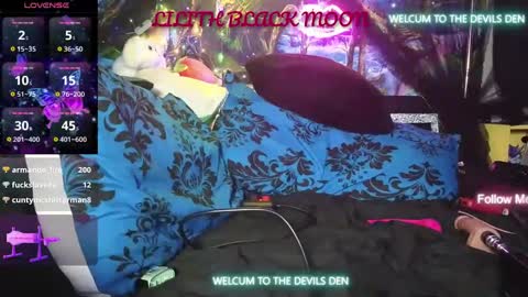 Snapshot of lilithblackmoon369 chatting on 01.05.25 lilithblackmoon369 online show from 01.05.25