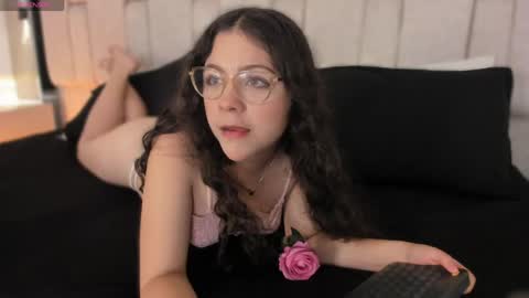 Snapshot of lilithbloom7 chatting on 04.29.26 Welcome to Lilith room online show from 04.29.26