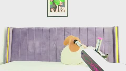 Lily online show from 01.06.25