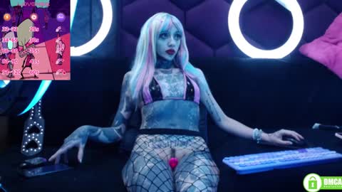 Tifon Mary - Indepent model  online show from 02.05.26