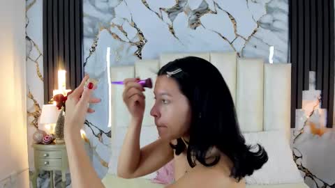 Lilith  online show from 12.18.25