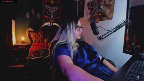 lilithmystic01 online show from 02.21.25