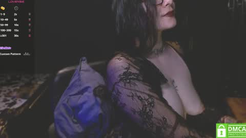 Snapshot of lilithmystic01 chatting on 04.30.26 lilithmystic01 online show from 04.30.26