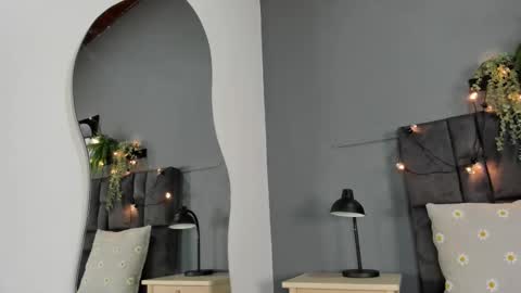 lilithsmith__ online show from 09.29.25