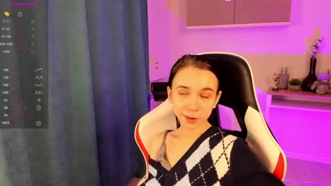 Snapshot of lilithstrangfor chatting on 12.17.24 lilithstrangfor online show from 12.17.24