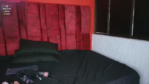 Snapshot of lilithvibe__ chatting on 02.18.26 LILITH online show from 02.18.26