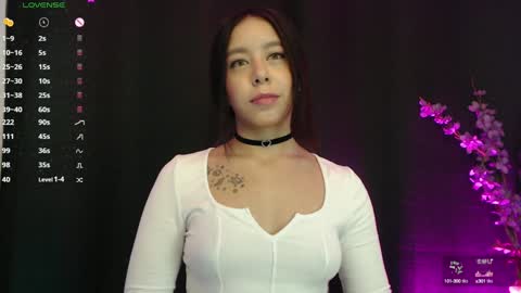 Snapshot of lilithwallkeer chatting on 01.07.25 Maria online show from 01.07.25