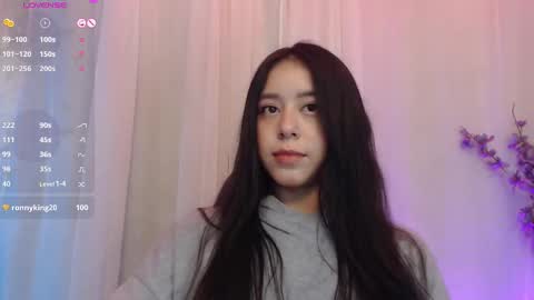 Snapshot of lilithwallkeer chatting on 02.10.25 Maria online show from 02.10.25