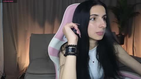 Snapshot of lilivanilli chatting on 05.15.26 lilivanilli online show from 05.15.26