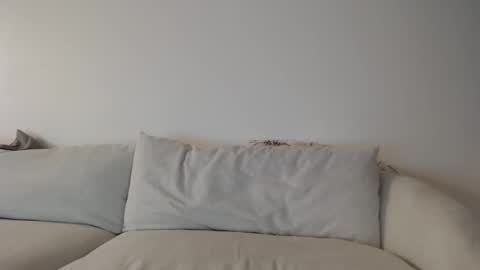 Jay  please help me reach 50 thumbs up online show from 09.12.25