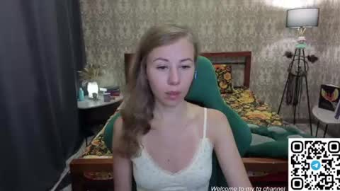 Snapshot of lill_mary chatting on 06.21.26 Maria online show from 06.21.26