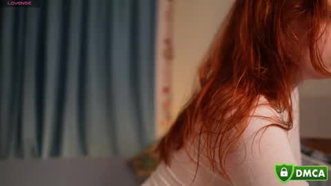 Snapshot of lilla_cutie chatting on 09.09.25 Lilla online show from 09.09.25