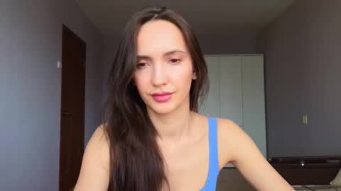 Lillian online show from 02.25.26