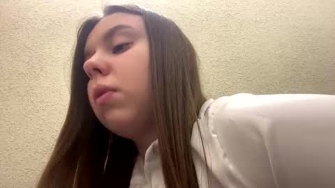 Lily online show from 10.13.25