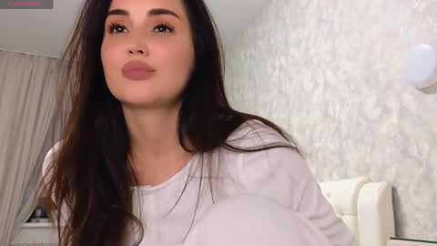 Snapshot of lilliasweety chatting on 04.02.26 Lara Angel online show from 04.02.26