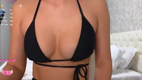 Snapshot of lilliasweety chatting on 04.15.26 Lara Angel online show from 04.15.26