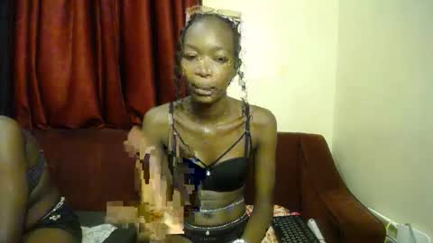 Snapshot of lilly_freak chatting on 02.18.26 Des online show from 02.18.26