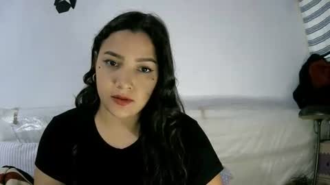 Snapshot of lilly_ocean22 chatting on 02.11.26 Sey - Lilly online show from 02.11.26