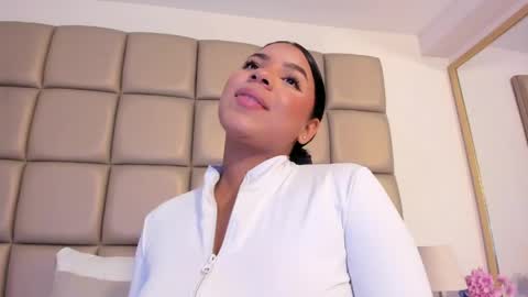 Snapshot of lilly_williamss chatting on 05.09.26 Lilly online show from 05.09.26