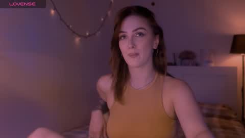 LillyFarey online show from 09.24.25