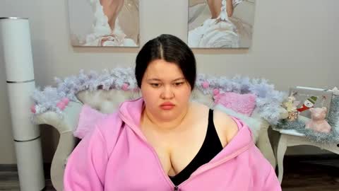 Snapshot of lilolewins chatting on 01.09.25 LiloLewins online show from 01.09.25