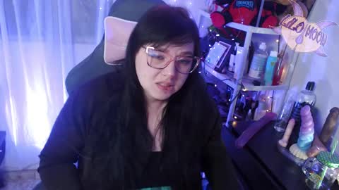 Lilo  online show from 02.24.25