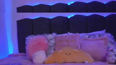 Lilou online show from 02.23.26