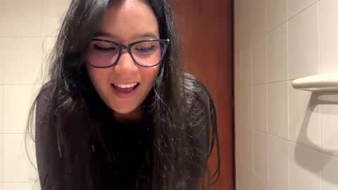 lilprincessxoxo_ online show from 01.24.25