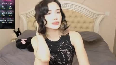 Snapshot of lilpupsonish chatting on 04.12.26 Jesse and Grace online show from 04.12.26