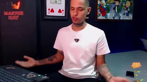 Snapshot of lilray99 chatting on 05.30.26 ONLYFANS online show from 05.30.26