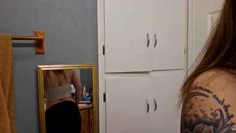 lilsirens11ut online show from 01.17.26