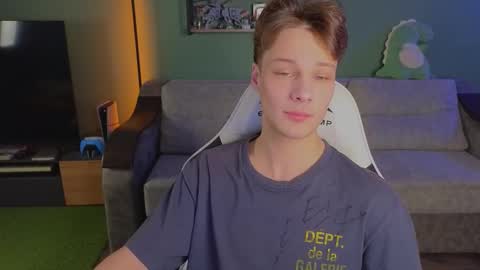 lilteddyboy online show from 11.12.25