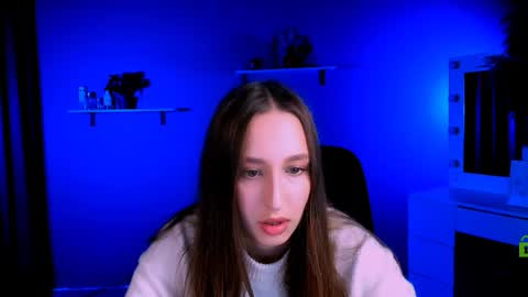 lilu_pink online show from 10.03.25