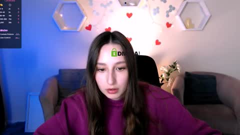 lilu_pink online show from 10.06.25