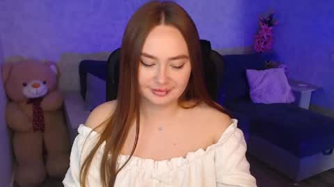 Snapshot of lily_baker_ chatting on 06.17.26 lily_baker_ online show from 06.17.26