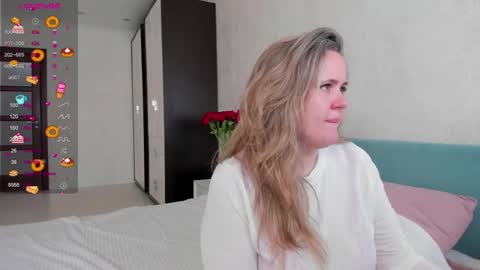 Snapshot of lily_bel chatting on 05.07.26 Lily online show from 05.07.26