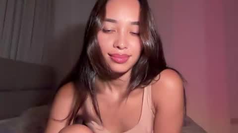 Snapshot of lily_bunnyy chatting on 07.23.26 Lily online show from 07.23.26
