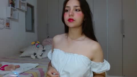 Lirio         online show from 11.02.25