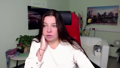 Lily online show from 11.05.25