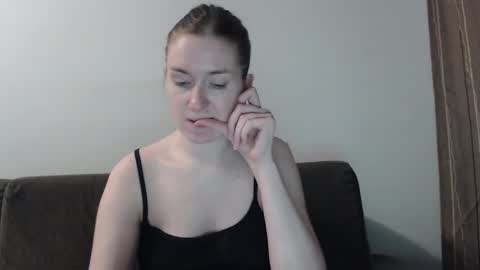 lily_love_x online show from 03.04.25