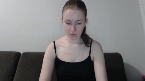 Snapshot of lily_love_x chatting on 04.28.26 lily_love_x online show from 04.28.26