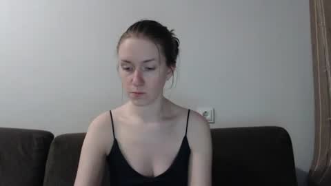 Snapshot of lily_love_x chatting on 06.17.26 lily_love_x online show from 06.17.26